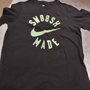 Nike t shirt